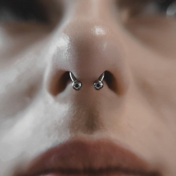 Пирсинг в Киеве