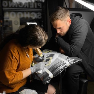 Навчання татуюванню в Дніпрі