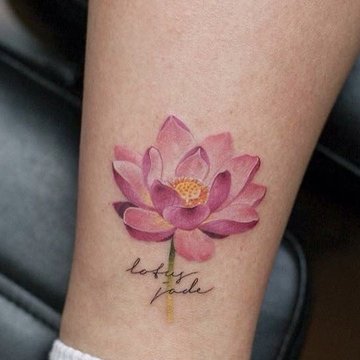 Тату лотос