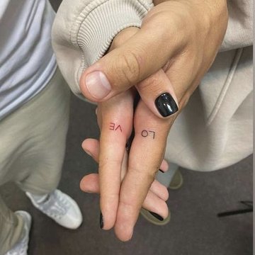 Тату Даші Квіткової