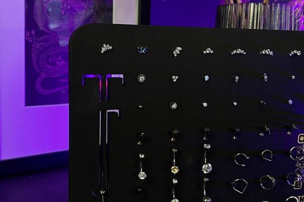 Навчання пірсингу в Одесі