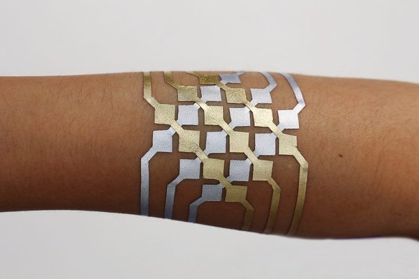 розумні татуювання