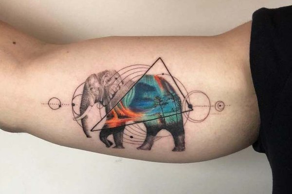 тату слон