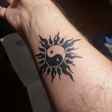 Тату инь-ян