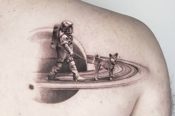 Тату космос