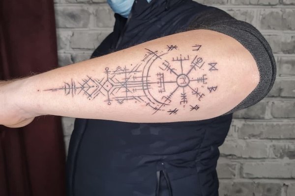 Тату Вегвизир