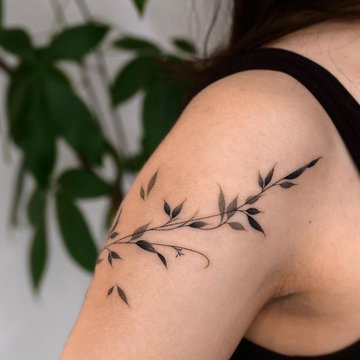 Татуювання гілочка