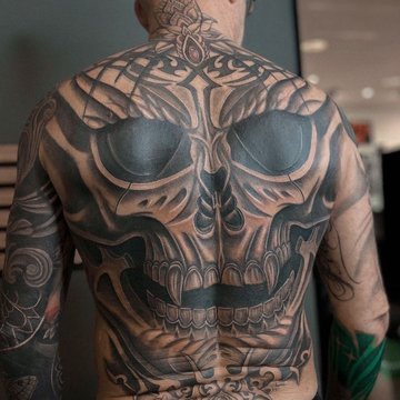 Мужские тату на спине