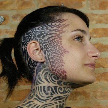 Татуировки на лице