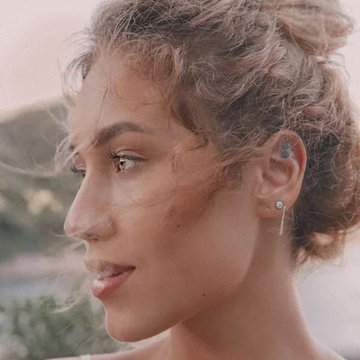 Тату Даші Квіткової