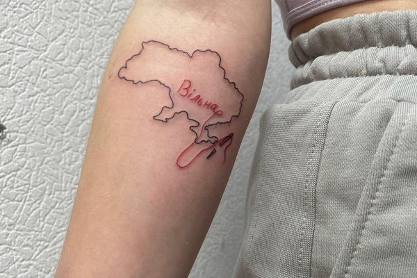 Тату географічні контури
