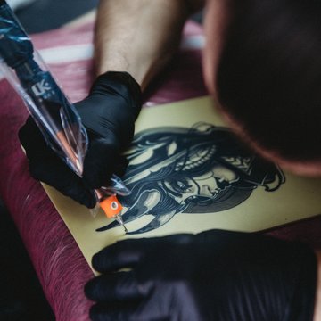 Онлайн-курси тату