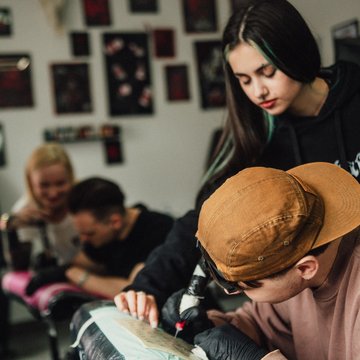 Онлайн-курси тату