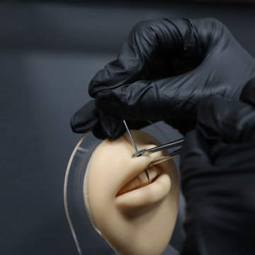 Обучение пирсингу в Борисполе