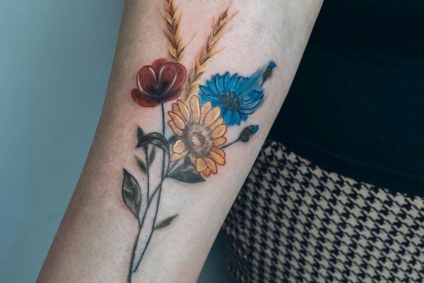 Женские патриотические татуировки