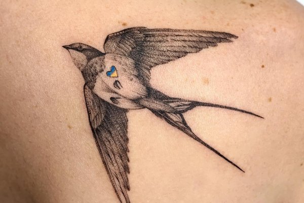 Жіночі патріотичні татуювання