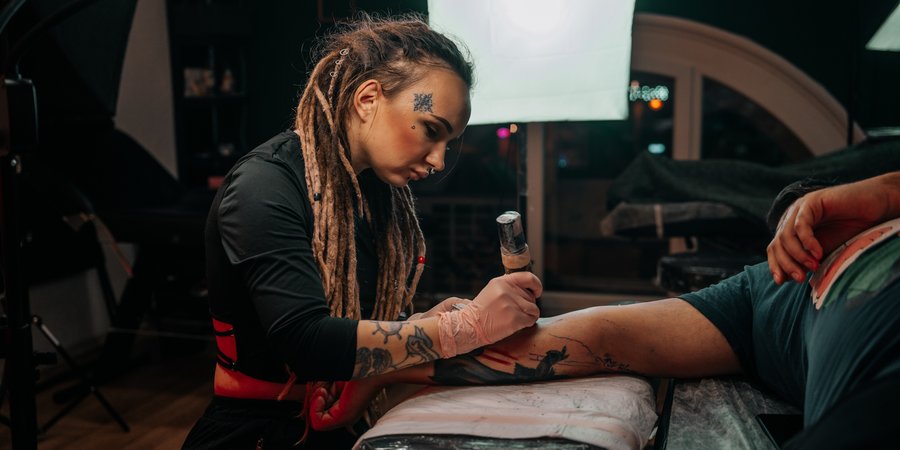 Відкриття тату студії в Канаді