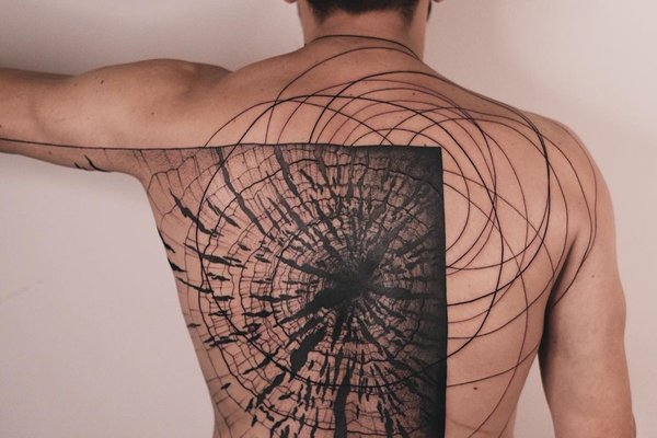 Мужские тату на спине