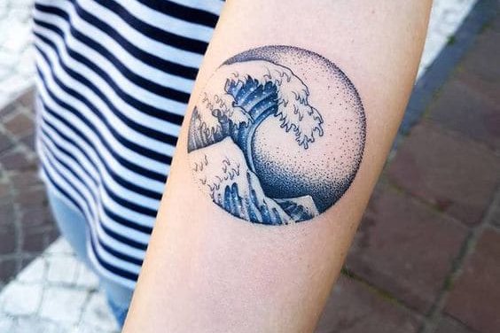 тату волна