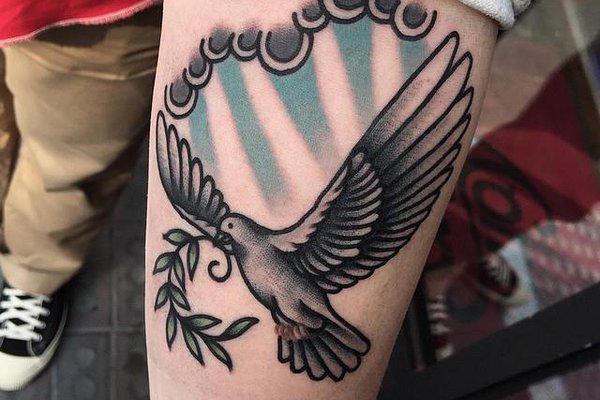 Тату эскизы голубь