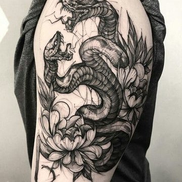 графическая татуировка