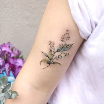 татуювання конвалія