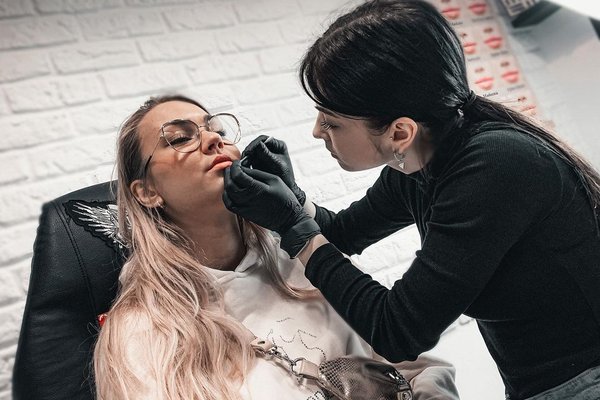 Piercing training in Kolomyia