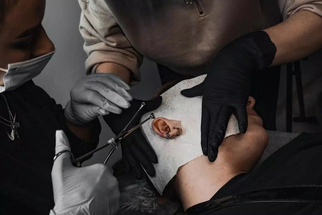 Piercing training in Dubno