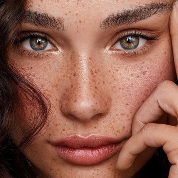 Татуаж веснушек