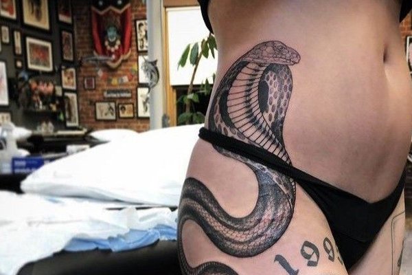 тату кобра значення ескіз