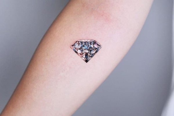 Тату ескізи алмазів