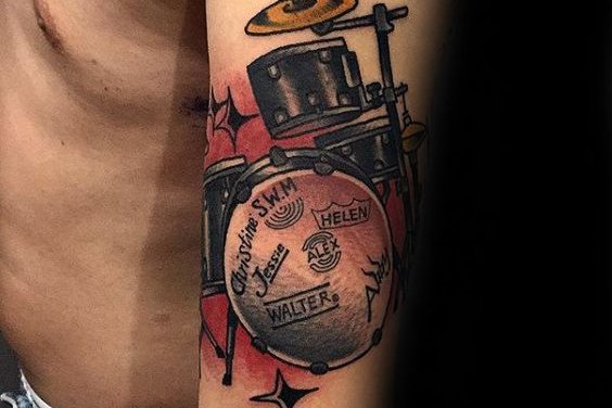 Тату-ескіз барабан