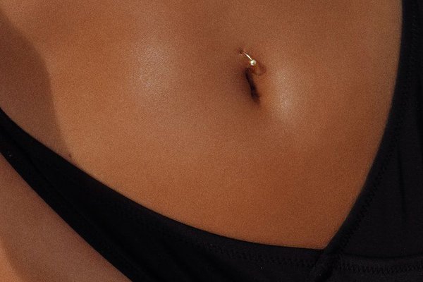 Пірсинг пупка