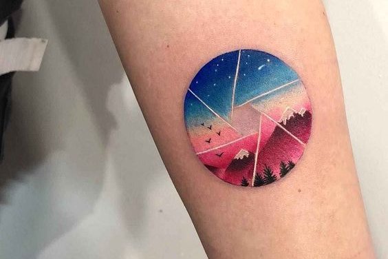 Тату-эскиз объектив