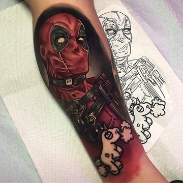 Тату в стиле Марвел