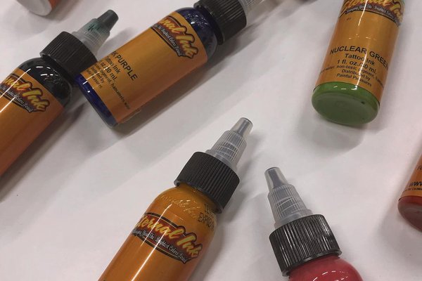 с какими пигментами работают мастера