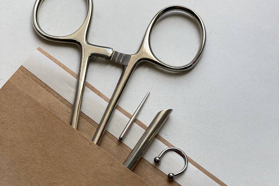 кабинет пирсинга стерильность