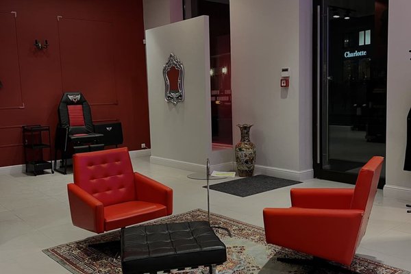 Як рекламувати свій тату салон як бізнес