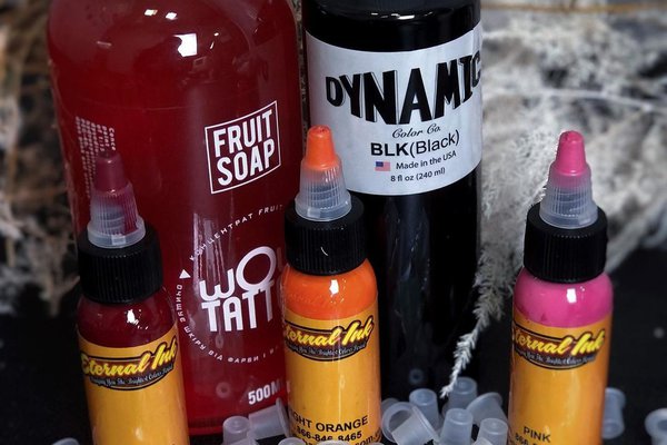 Міфи про тату фарби