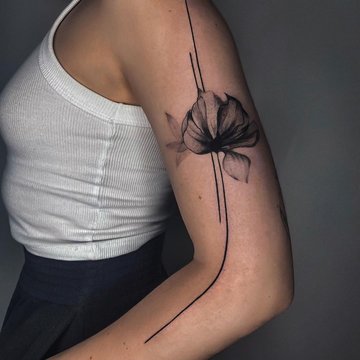 Женские тату на руку