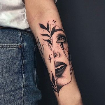 Жіночі татуювання на руку