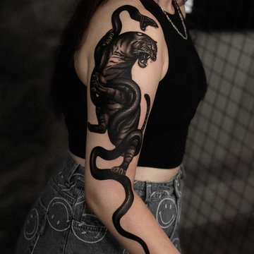 Женские тату на руку