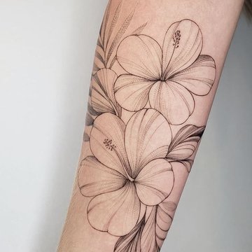 тату з гібіскусом