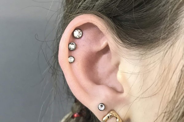 Пірсинг хелікс