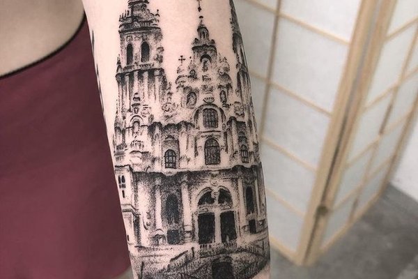 Тату старинные замки