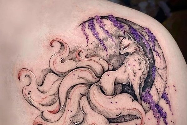 Тату кицунэ – знак мудрости и силы