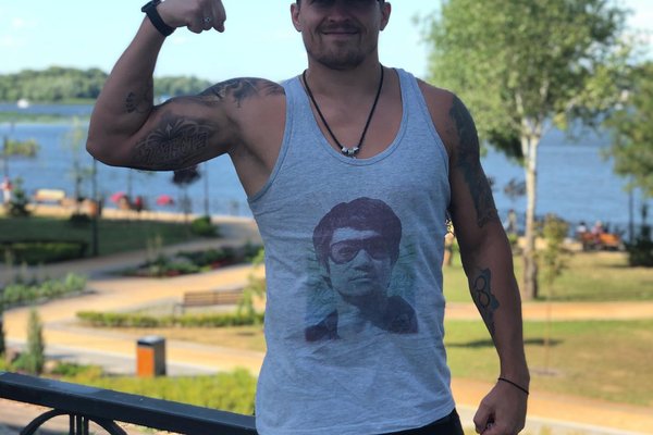 Олександр Усик тату