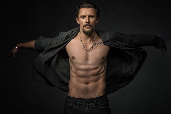 Тату Тараса Цимбалюка