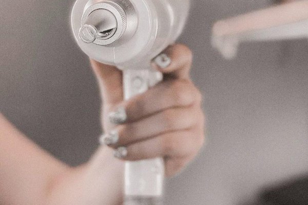 Видалення перманентного макіяжу макіяжу у Львові