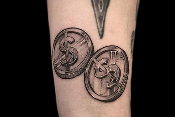 Тату-ескіз монета